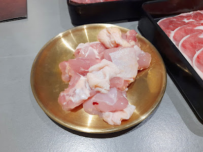 【永和火鍋】呼穀壽喜燒 永和中正店 食記，最低427元起肉品、蔬食、炸物、甜點吃到飽　雞肉