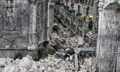 Edificios calapsados en sismo en Filipinas, 15 de Octubre 2013
