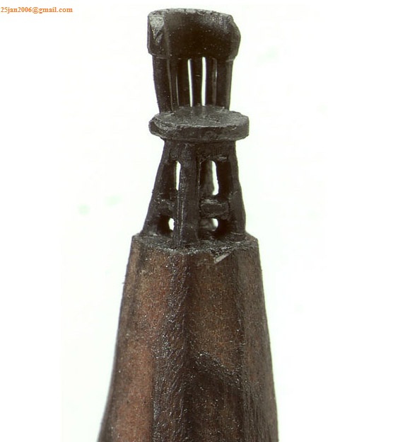 Tiny Sculptures On The Tip Of a Pencil 6