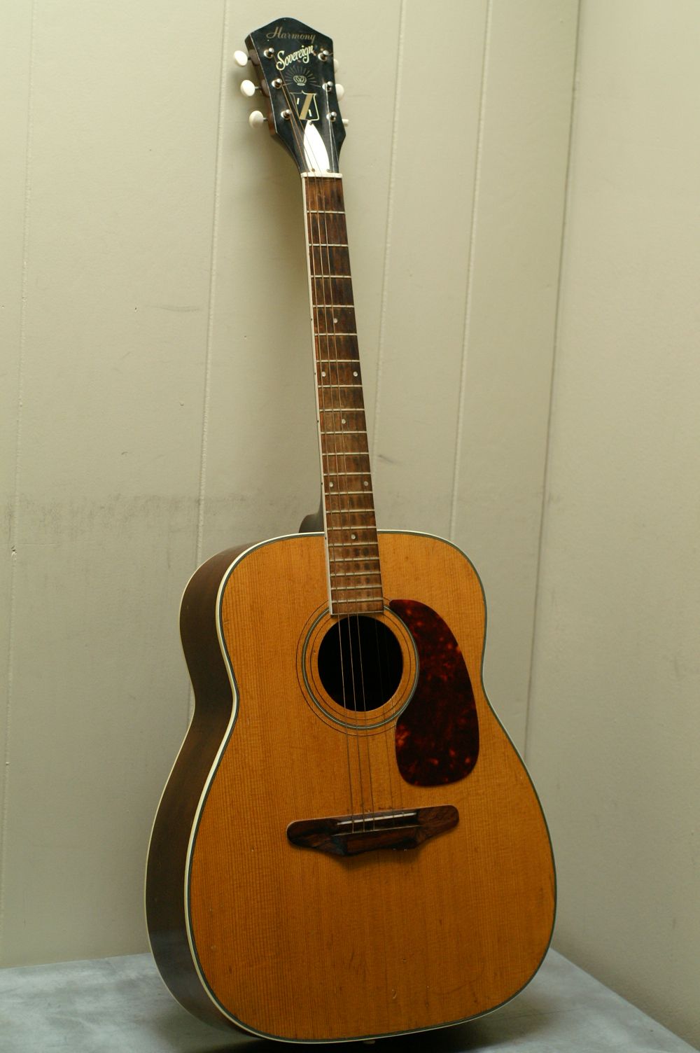 Sovereign Vintage Craigslist Vintage guitar Harmony values  vintage  in Guitar Nice Hunt: