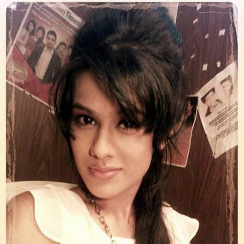 Nia Sharma HD Wallpapers Free Download