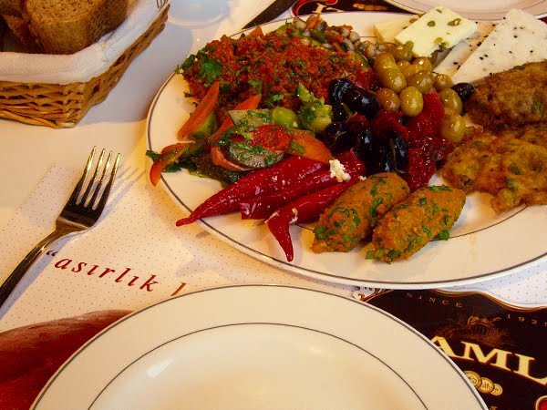 Turkish brunch at Namli Café in Karaköy