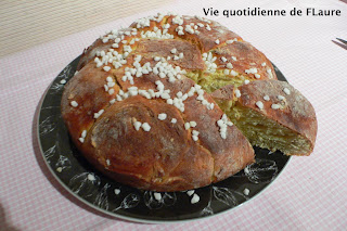 Vie quotidienne de FLaure: BRIOCHE TOUTE ANISEE