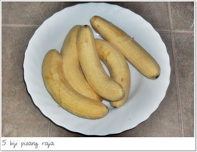 Nadiaazira: resepi kuih tradisional : nagasari pisang