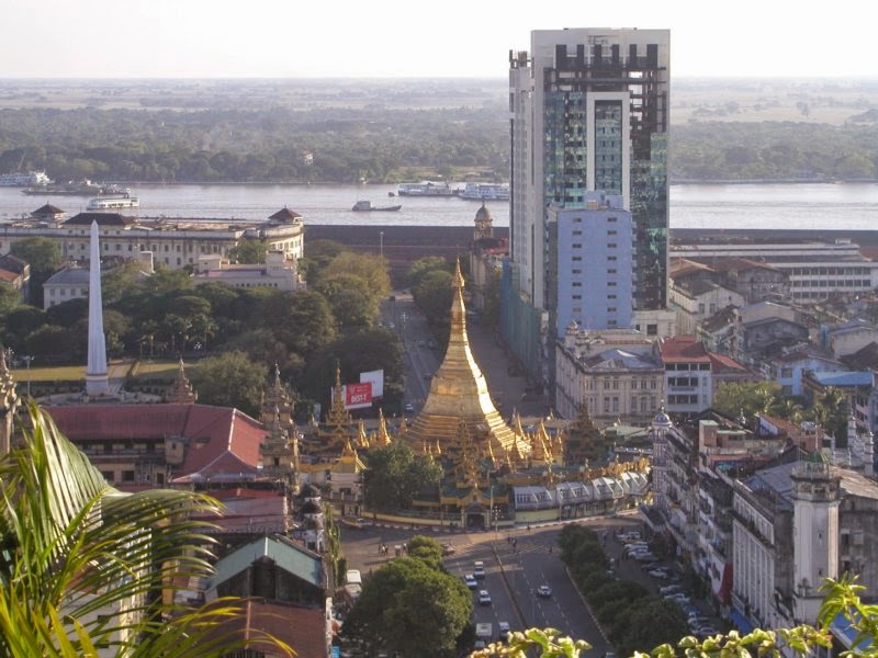  ve may bay di Yangon gia re