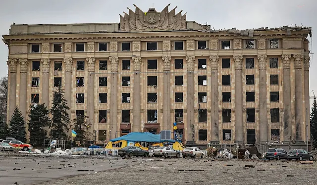 Cover Image Attribute: A damaged administrative building after a Russian shelling in downtown Kharkiv on March 1, 2022. | Source: Sergey Kozlov—EPA-EFE/Shutterstock/Flickr