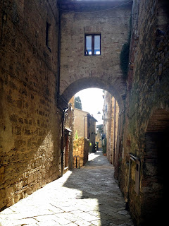 calles de pueblos en la Toscana