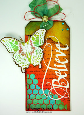 http://daisysanddaffodils.blogspot.ca/2015/08/scrapy-land-challenge-tag-andor-pockets.html