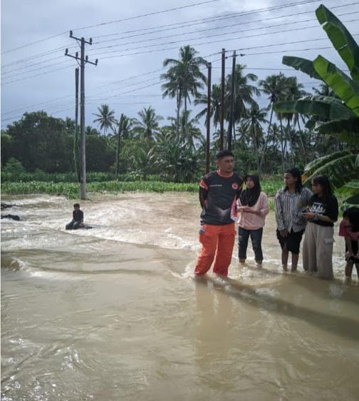 Banjir Melanda Lima Kecamatan di Kabupaten Soppeng, Sulawesi Selatan: Lebih dari 2.900 Warga Terdampak