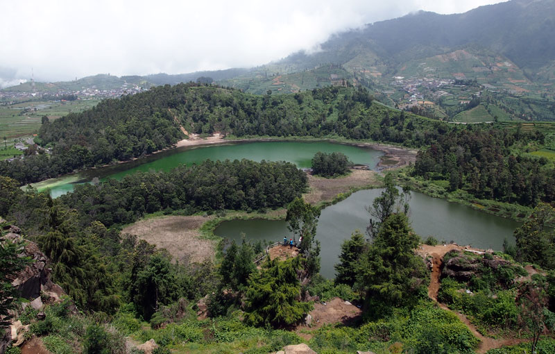 Menelusur Jejak Aktivitas Vulkanik Dataran Tinggi Dieng 