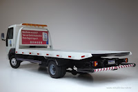 miniatura caminhao guincho plataforma ford cargo pvc 1/24