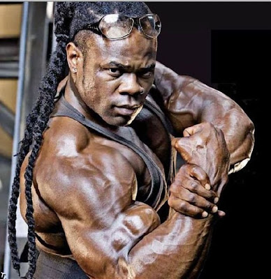 Amazing male and female bodybuilders Seen On www.coolpicturegallery.net