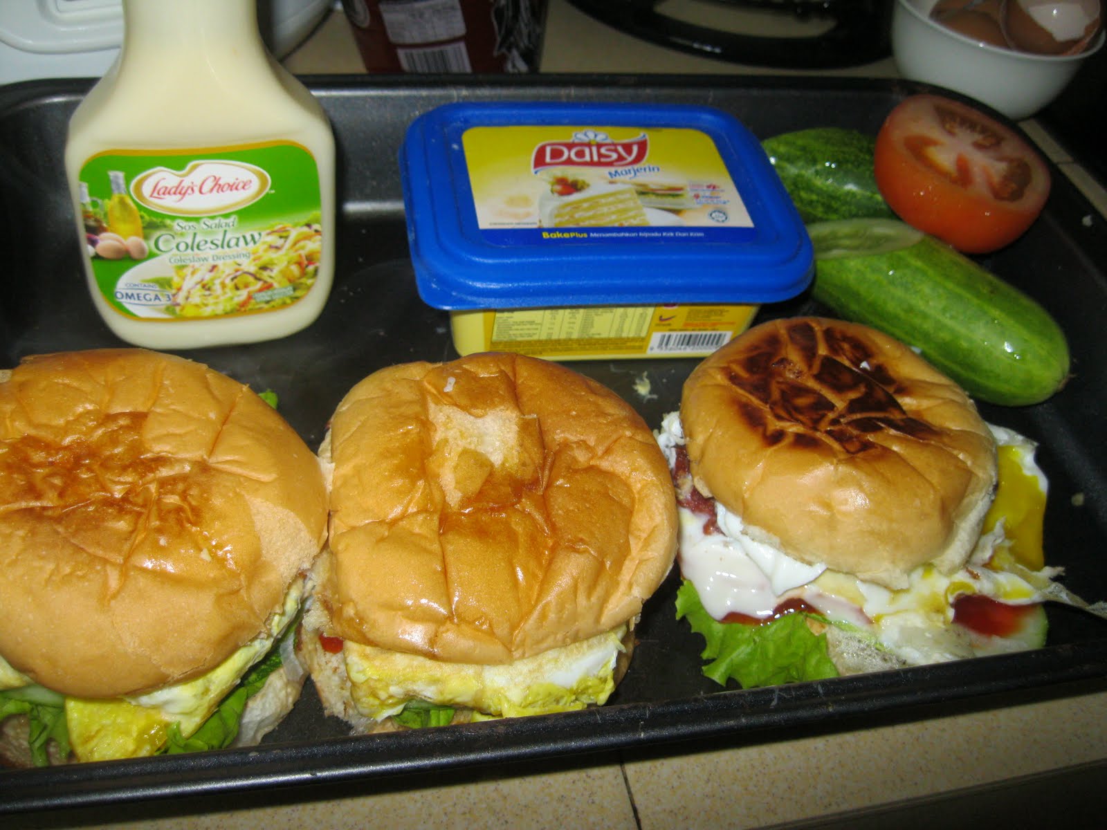 Dari Dapur Maklong: Burger Daging Special Paklong Buat