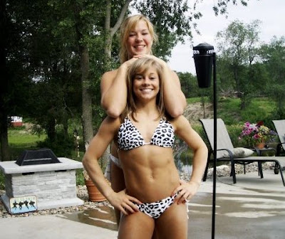 Shawn Johnson Sexy Bikini Pictures