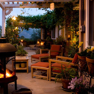 Landscape Design Ideas: Outdoor Deck Decor For Summer