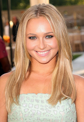 Hayden Panettiere is exceptionally cute