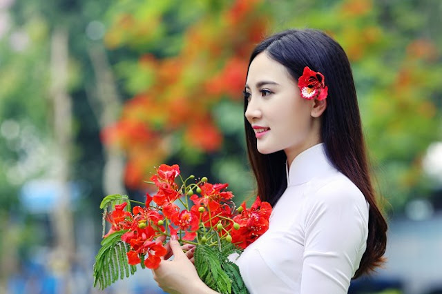 Cô gái Việt Nam trong những bài thơ nổi tiếng
