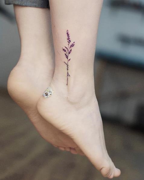 Mini tatuagens femininas 