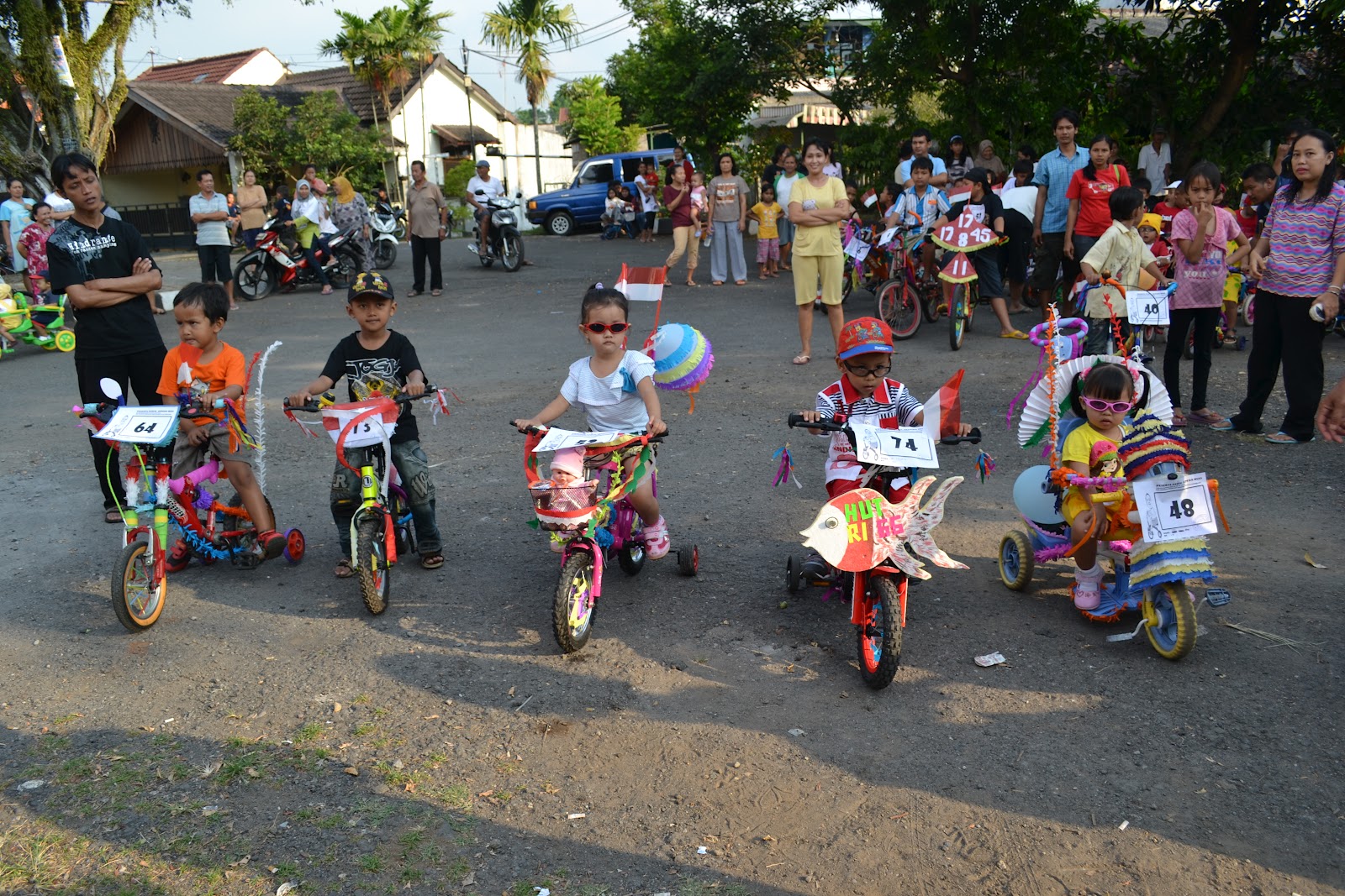 RW Pitulas BISA Sepeda  Hias Anak  anak  RW XVII