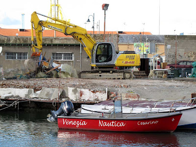 New Venice's cantina torn down, Livorno