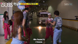 Haha and Yoo Jae Suk is grabbed each other