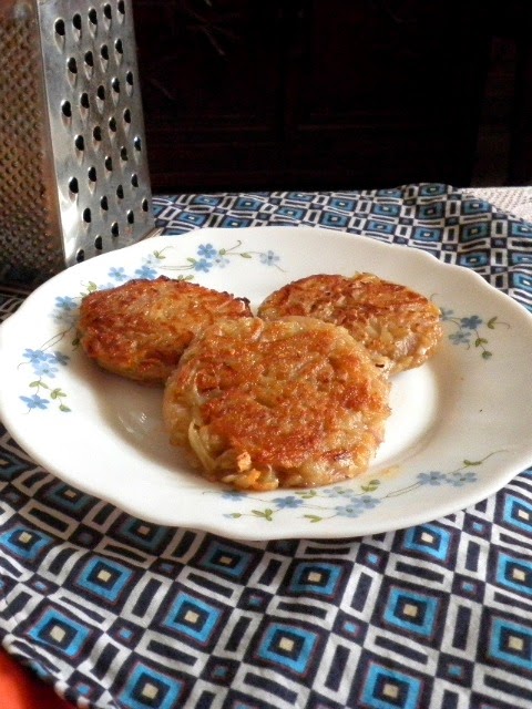 Potato Pancake Recipe @ treatntrick.blogspot.com