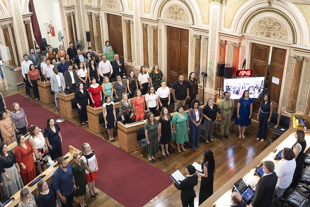 DIA DA ENFERMAGEM É CELEBRADO NA CÂMARA MUNICIPAL DE CURITIBA