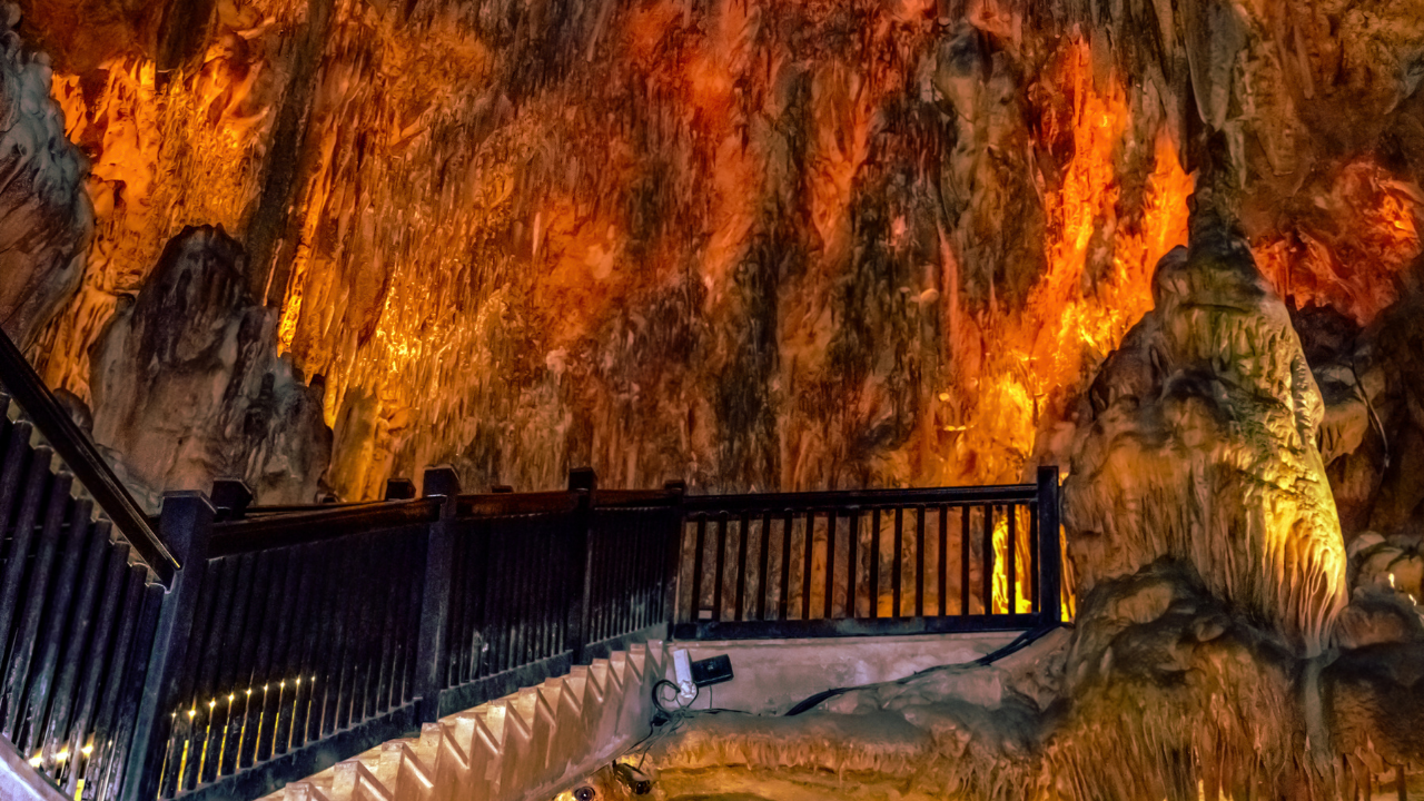 Alanya Kalesi: Damlatai Mağarası