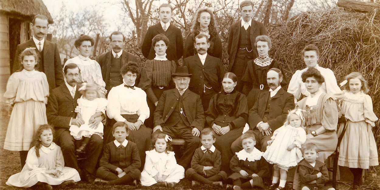The families of George & William Dellar, fellmongers of St Ives, 1908