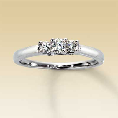 Kay Jewelers 14K White Gold 14 Carat t.w. Three-Stone Diamond Ring