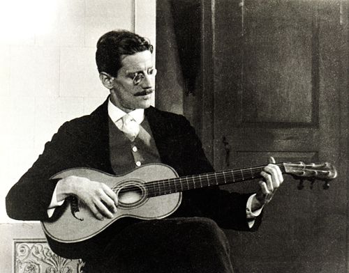 MÁS CARGADO QUE LA MÚSICA