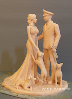 scultura personalizzata per torta nuziale cake topper su commissione orme magiche