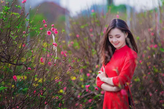 Hotgirl Le Thu Huong in Spring garden album