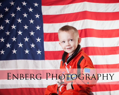 child astronaut costume photography