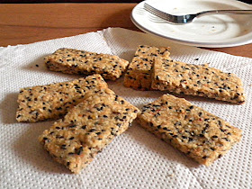 Sesame Oat Bars Recipe @ treatntrick.blogspot.com