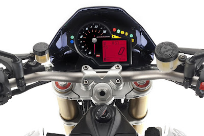 2011 Aprilia Dorsoduro 1200 Dashboard