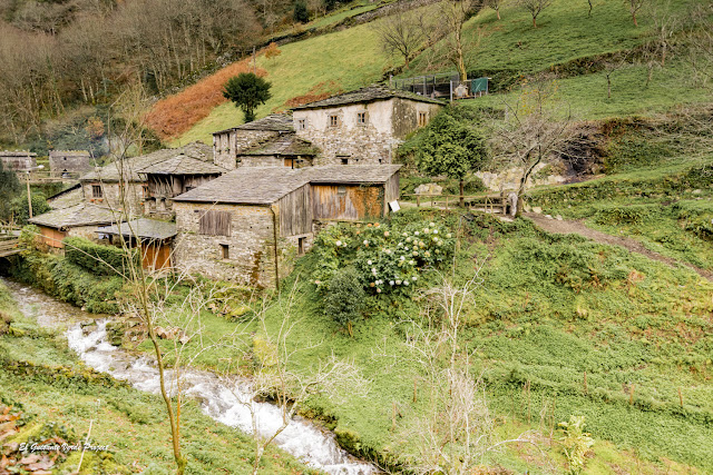 Teixois, Taramundi - Asturias por El Guisante Verde Project