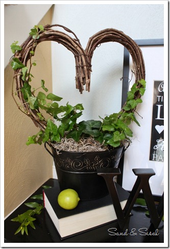 heart topiary (553x800)