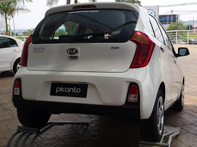 KIA Picanto rear taillight picture