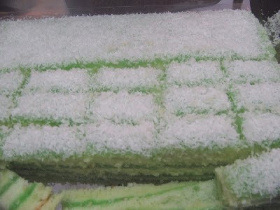 Teratak Chetam: Atas Permintaan - Pandan Layer Cake