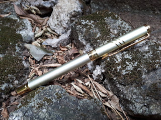 Moonoval 307A Metal Roller Ball Silver Gold Luxury Pen