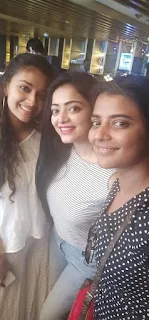 Keerthy Suresh with Cute and Awesome Lovely Smile with Janani and Aishu 1