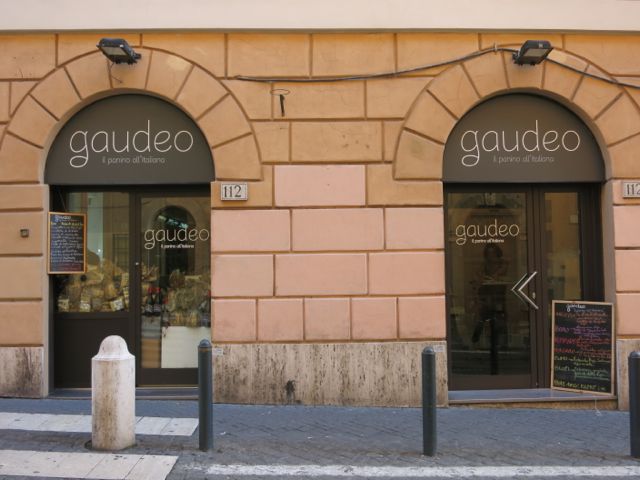 Gaudeo - Panini in Rome