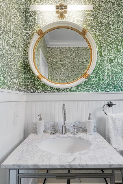 wallpaper bilik air hijau pucat