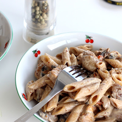 Illustration Pennes complètes au poulet moutardé