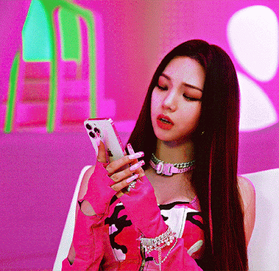 SAVAGE — AESPA (2021)
