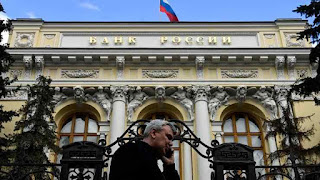 UAE grants Russian lender rare banking licence