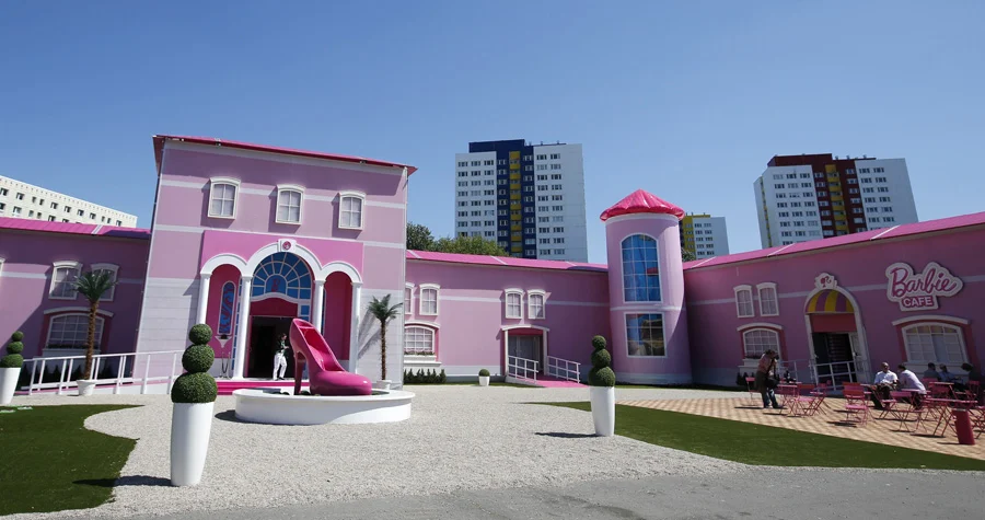 barbie dreamhouse in berlin