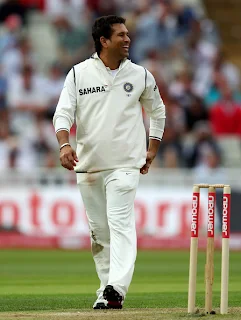 Sachin Tendulkar going to bowling