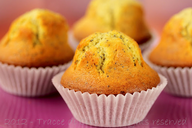 muffin limone,  semi di papavero